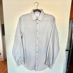 Calvin Klein Men's Slim-Fit Non-Iron Performance Dress Shirt M